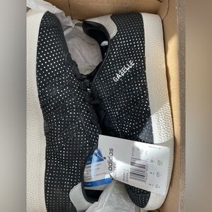 Adidas Gazelle women’s